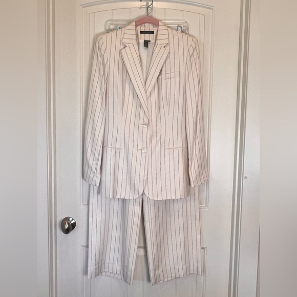 Ralph Lauren Silk Striped Suit Size 4 Old Money - Picture 8 of 16